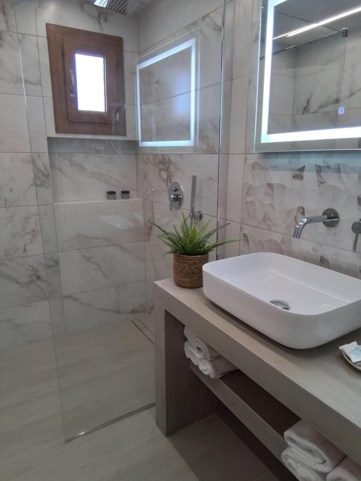 Nea Kallikrateia Kallikratia Suites 1 מראה חיצוני תמונה