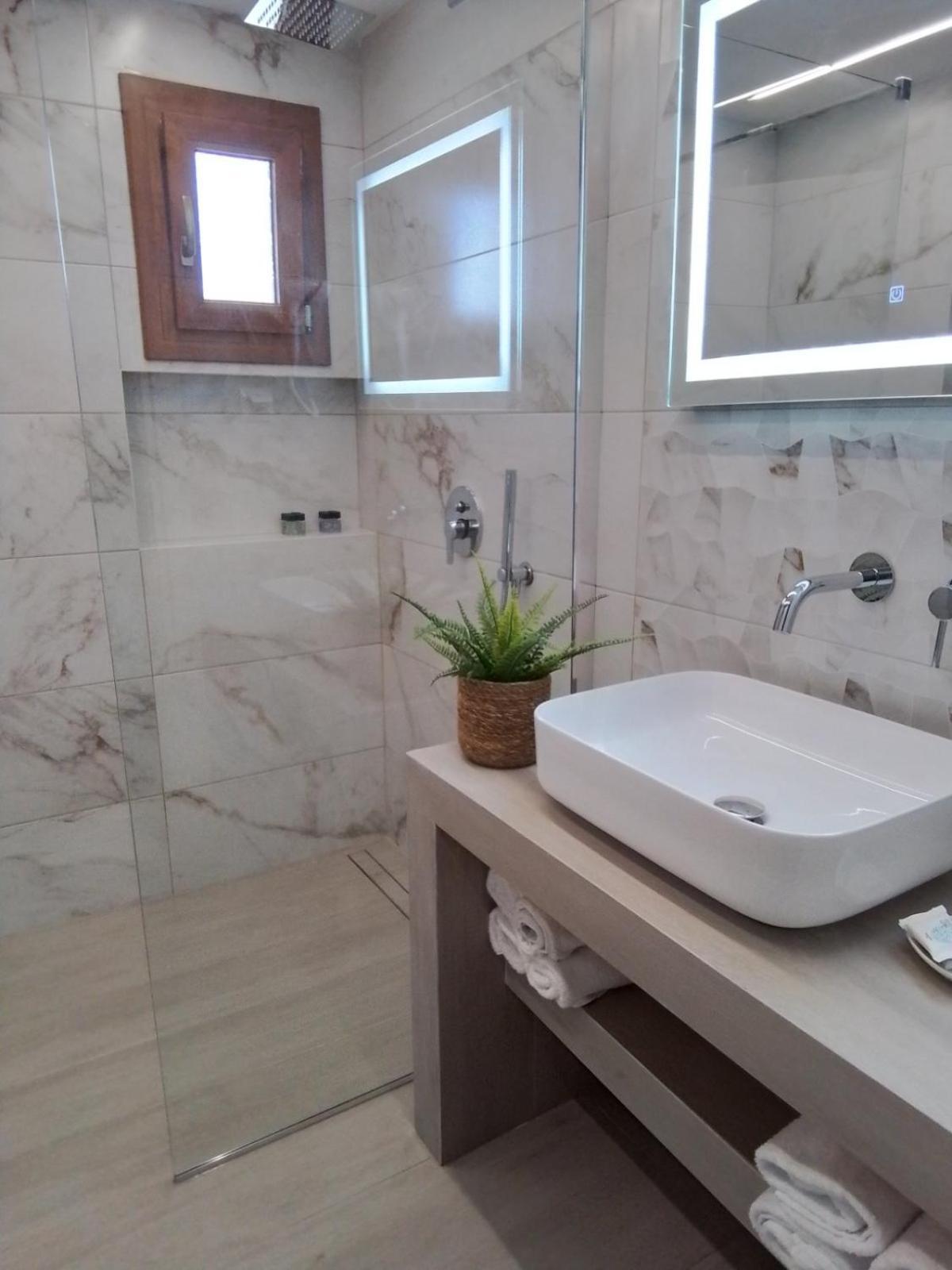 Nea Kallikrateia Kallikratia Suites 1 מראה חיצוני תמונה