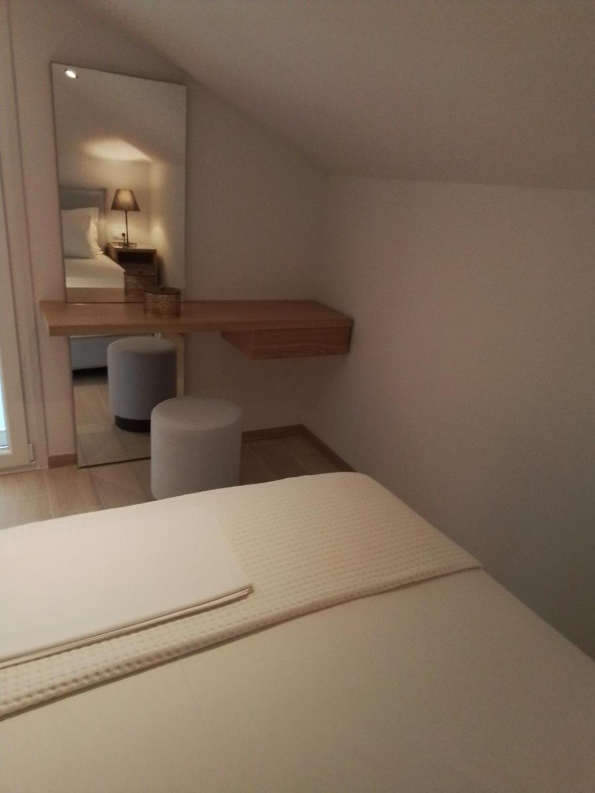 Nea Kallikrateia Kallikratia Suites 1 מראה חיצוני תמונה