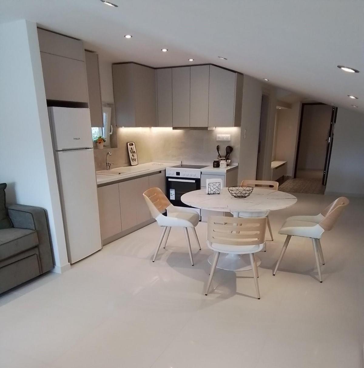 Nea Kallikrateia Kallikratia Suites 1 מראה חיצוני תמונה